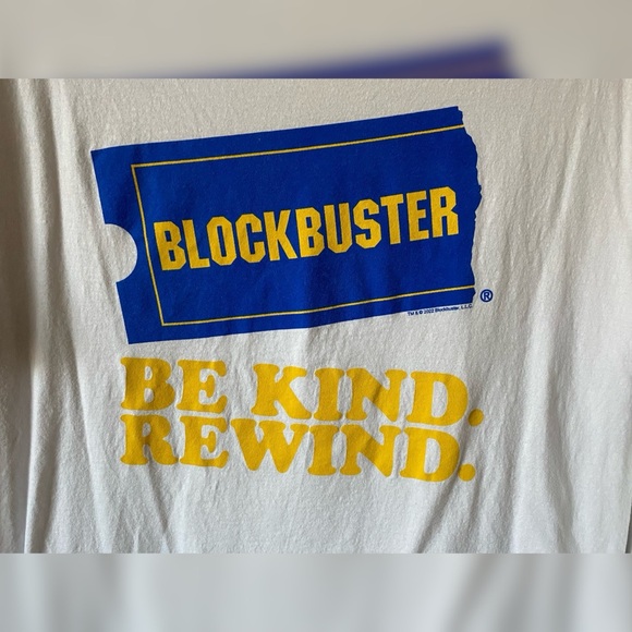 Blockbuster Be Kind. Rewind. Graphic Tee - Picture 3 of 3